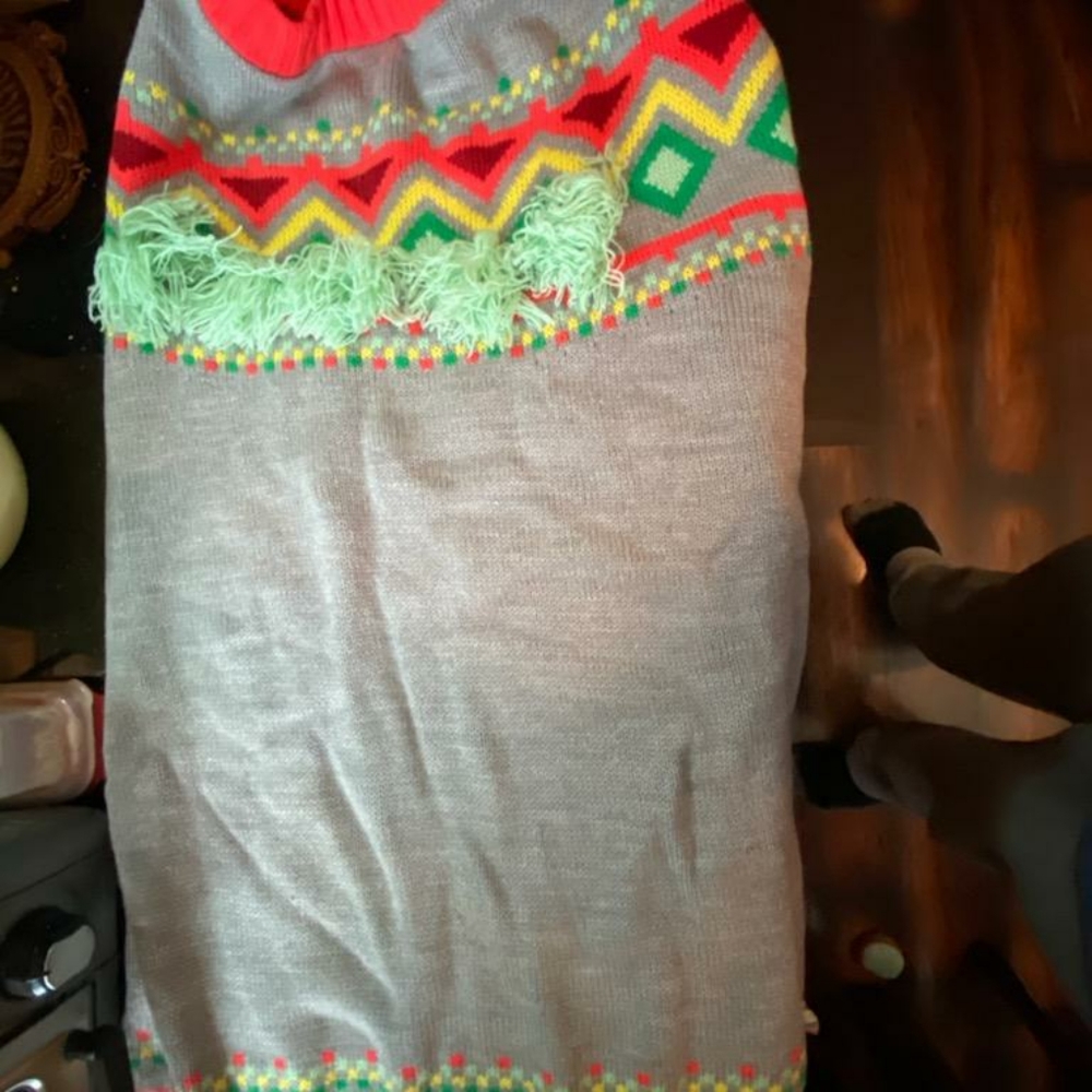 XL dog sweater
